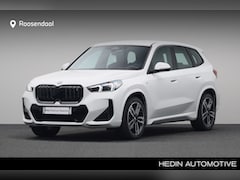 BMW iX1 - xDrive30 Launch Edition 67 kWh M-Sport | Head up | Driving Assistant Plus | 19 inch | Stuu