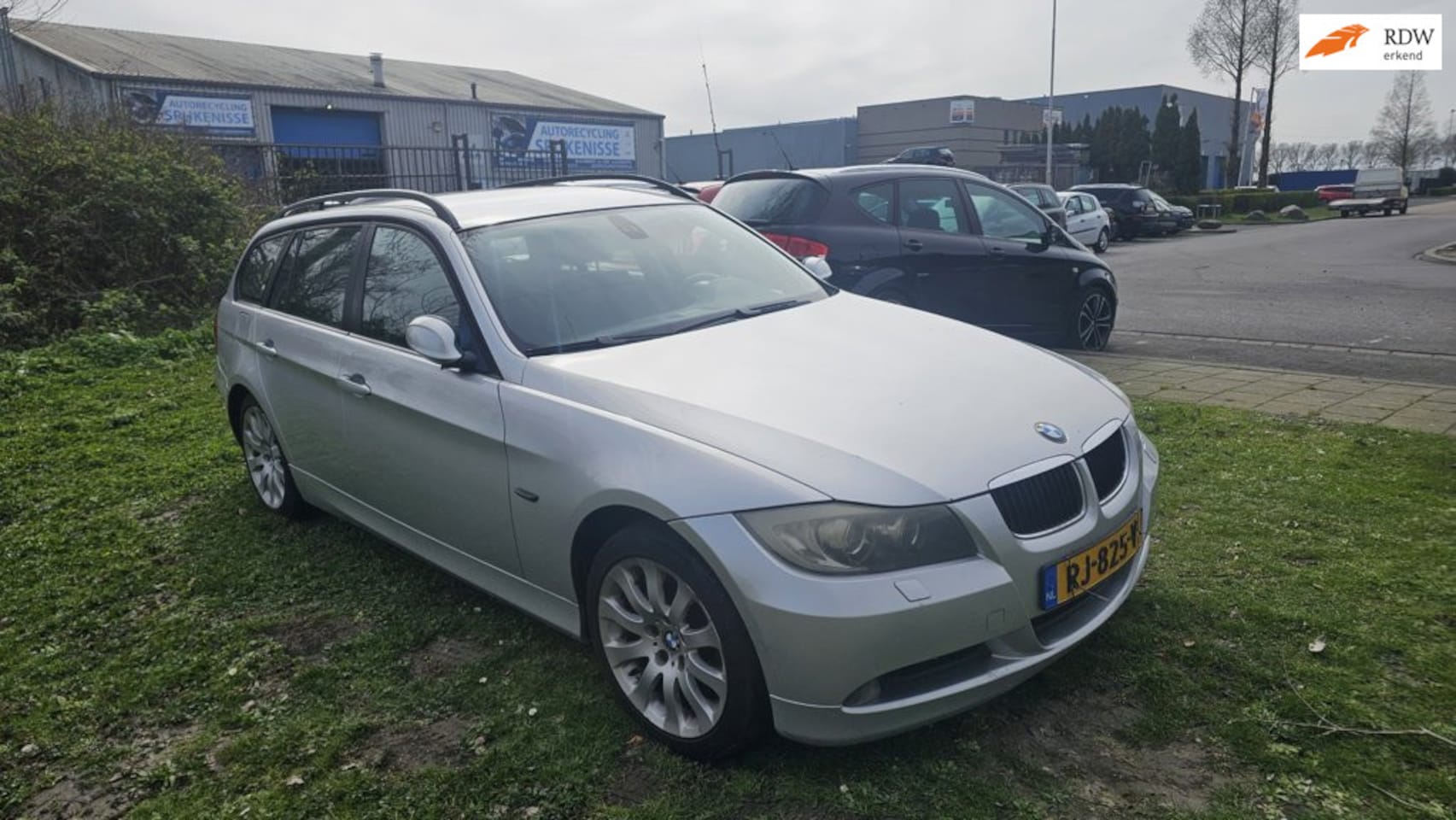 BMW 3-serie Touring - 318i 318i - AutoWereld.nl