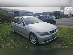 BMW 3-serie Touring - 318i