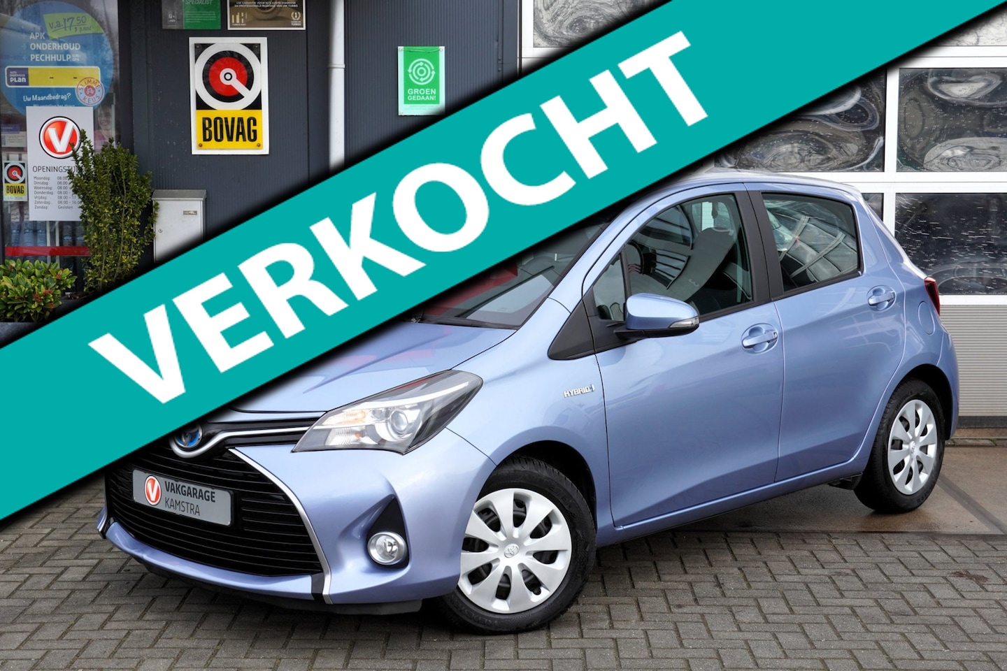 Toyota Yaris - 1.5 Hybrid Aspiration Navi/Airco/Cruise/Camera - AutoWereld.nl