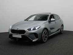 BMW 1-serie - 120 M Sportpakket pro | Stuurwielverwarming | Panoramadak | Head-Up Display | 18"