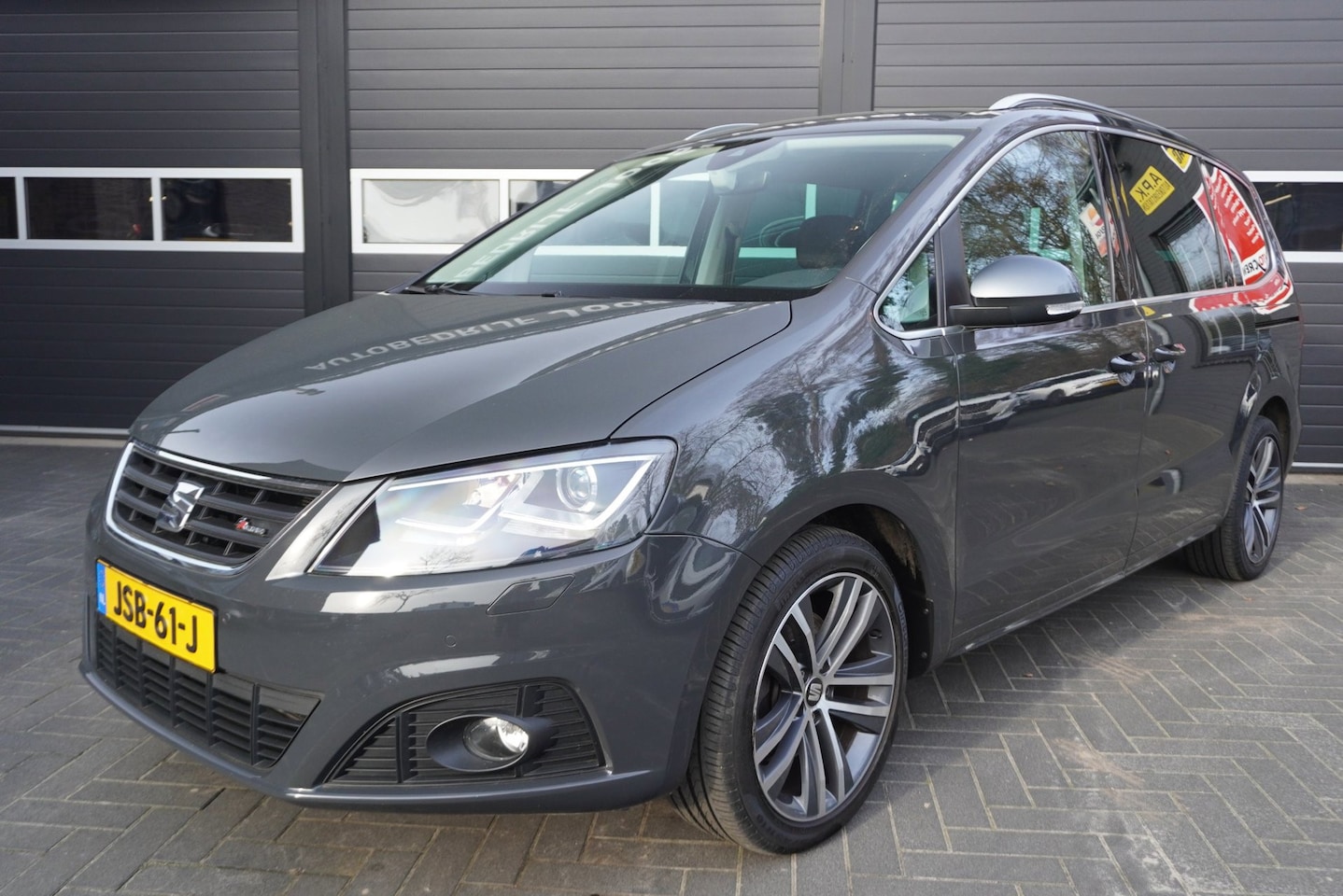 SEAT Alhambra - 1.4 TSI FR 7P Airco/Navi/Carplay/Camera/Trekhaak/Park.sensoren - AutoWereld.nl