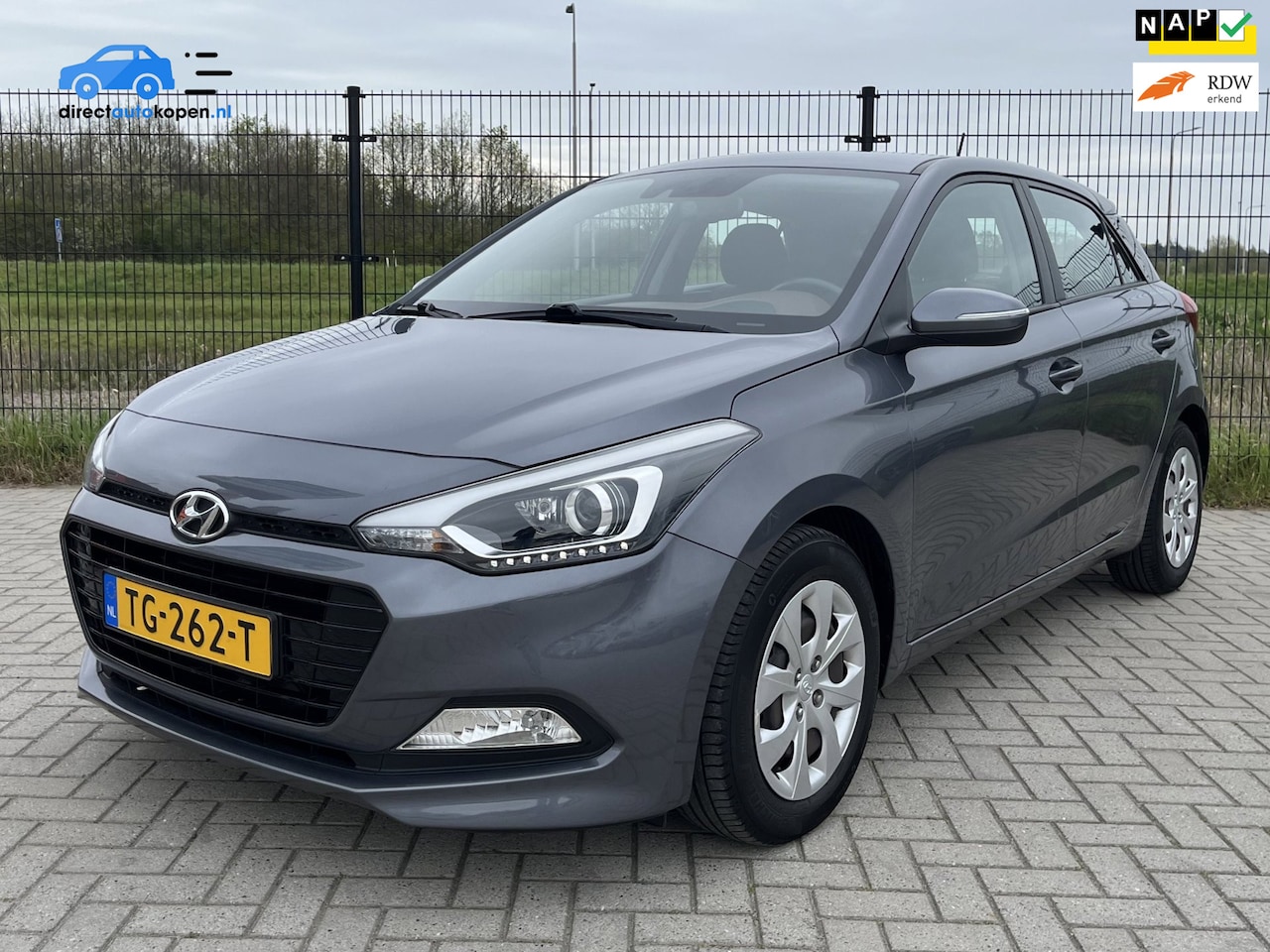 Hyundai i20 - 1.0 T-GDI Comfort | PDC | Camera | Navi | - AutoWereld.nl
