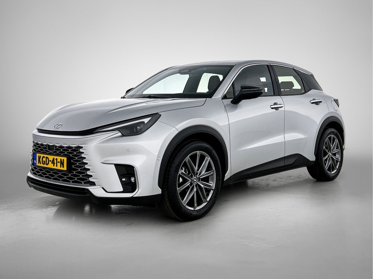 Lexus LBX - Relax 2WD | Advanced Pack | Elektrische Stoelen met Geheugen | Mark Levinson | - AutoWereld.nl