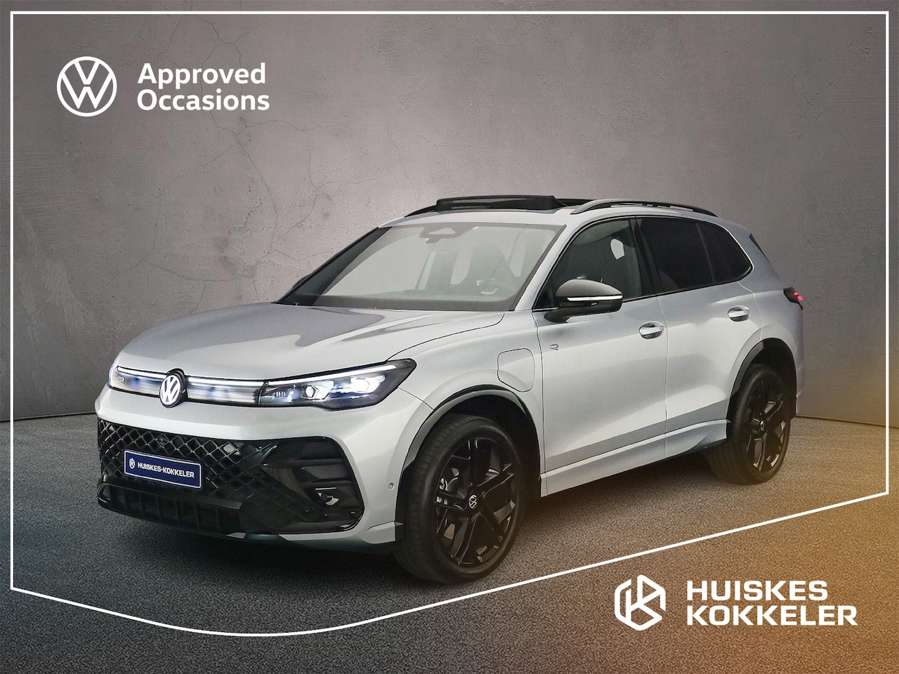 Volkswagen Tiguan - R-Line Edition 1.5 TSI eHybrid 204pk DSG Automaat Trekhaak, Navigatie, Panoramadak, Adapti - AutoWereld.nl