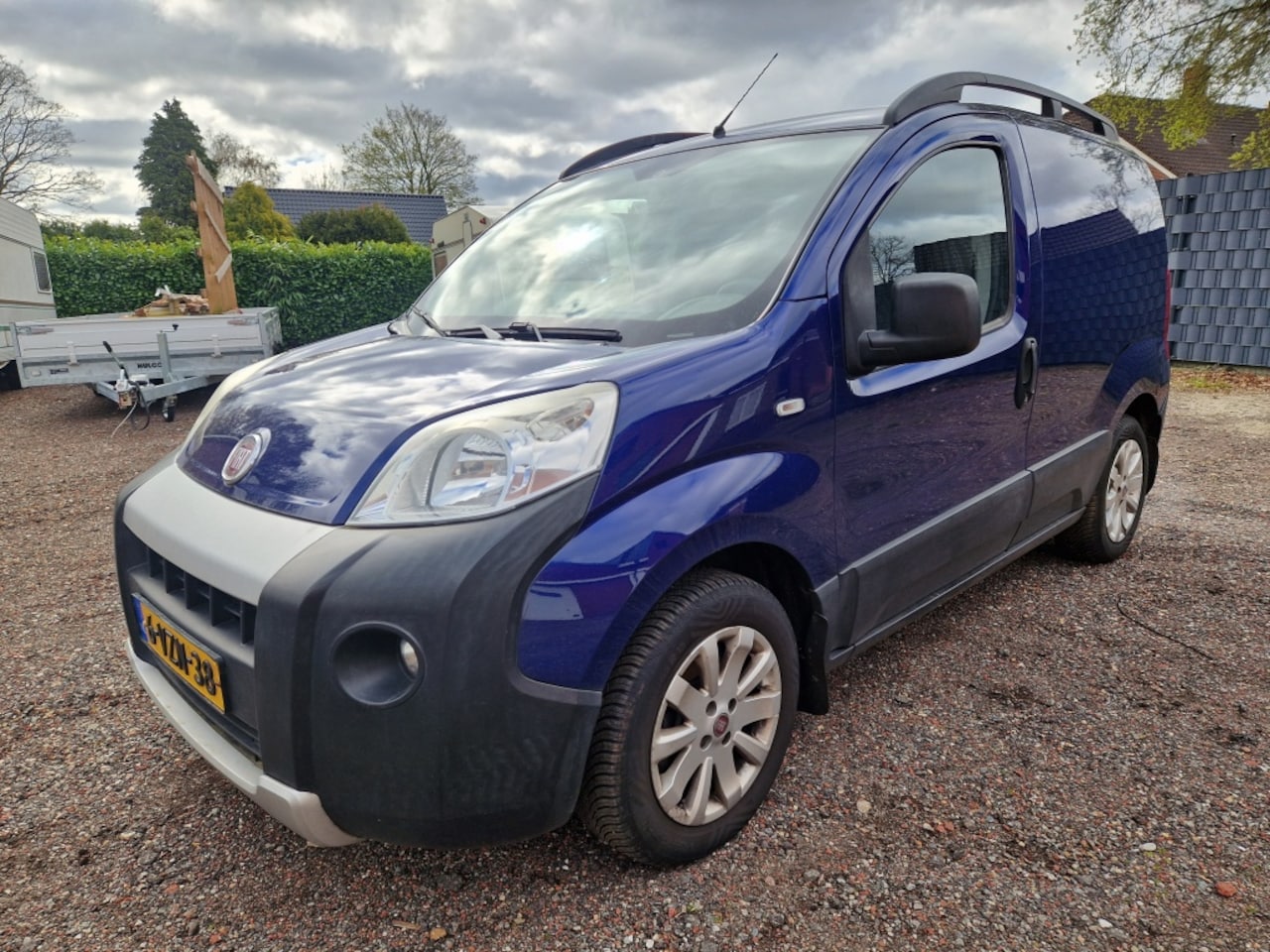 Fiat Fiorino - 1.3 MJ Adventure 1op23,3 Airco/ Trekhaak - AutoWereld.nl