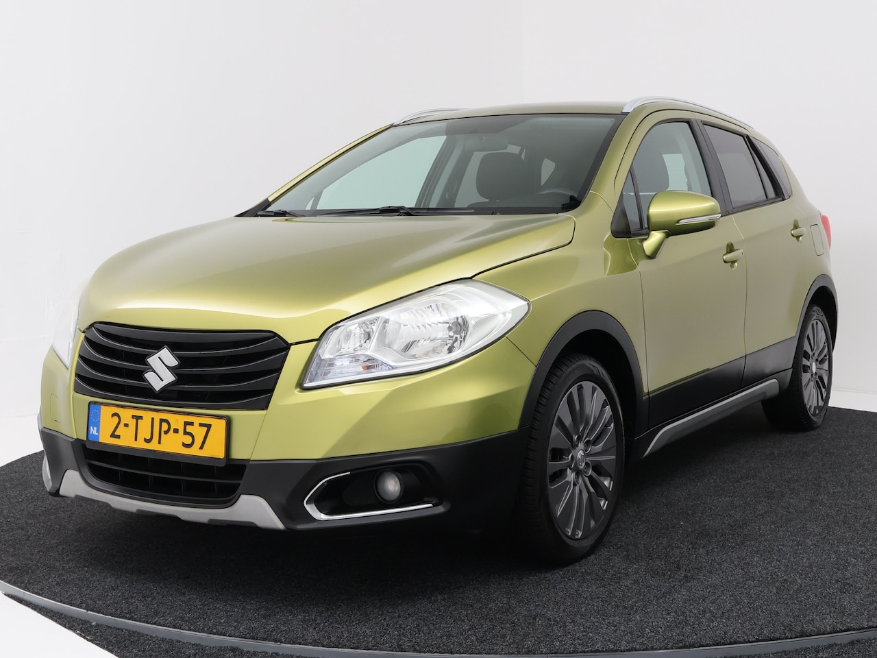 Suzuki SX4 S-Cross - 1.6 Exclusive Automaat | Climate Control | Cruise Control | Trekhaak - AutoWereld.nl