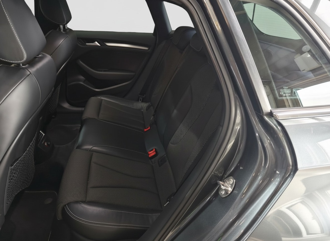 Audi A3 Sportback - 1.4 TFSI CoD S-Line, Trekhaak, Led, Clima, Cruise, PDC, Stoelverwarming, NW APK