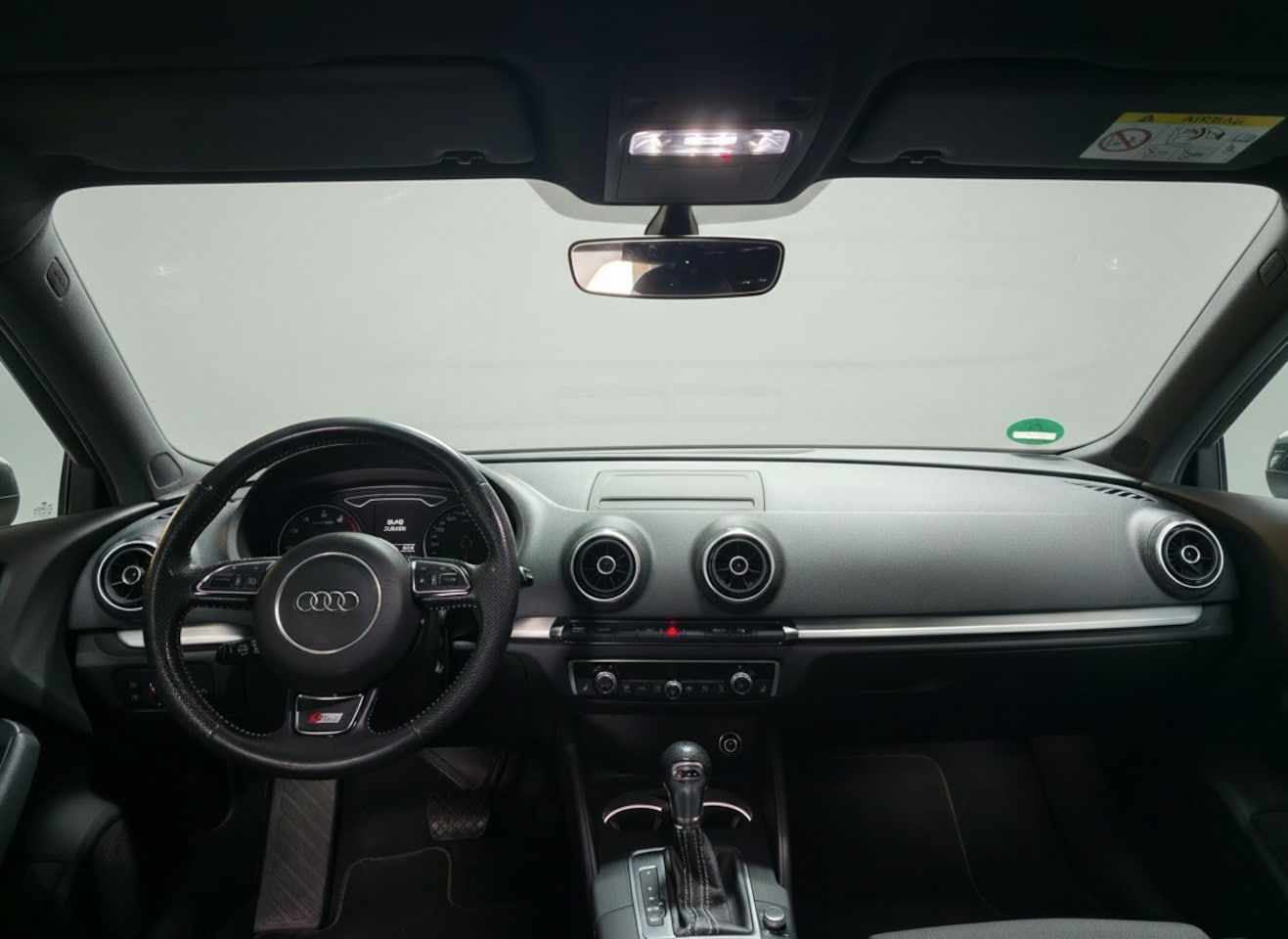 Audi A3 Sportback - 1.4 TFSI CoD S-Line, Trekhaak, Led, Clima, Cruise, PDC, Stoelverwarming, NW APK