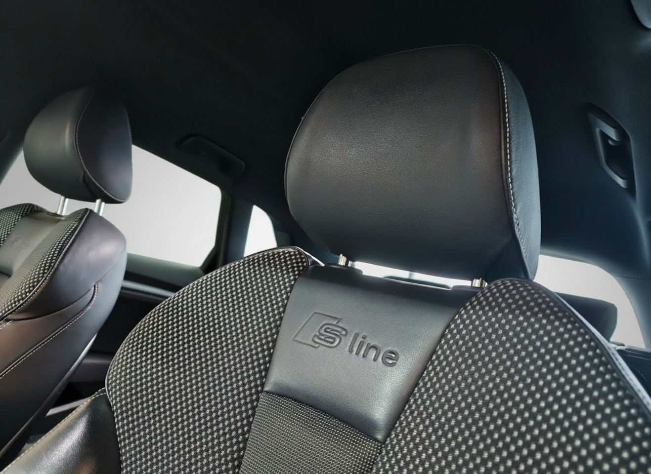 Audi A3 Sportback - 1.4 TFSI CoD S-Line, Trekhaak, Led, Clima, Cruise, PDC, Stoelverwarming, NW APK