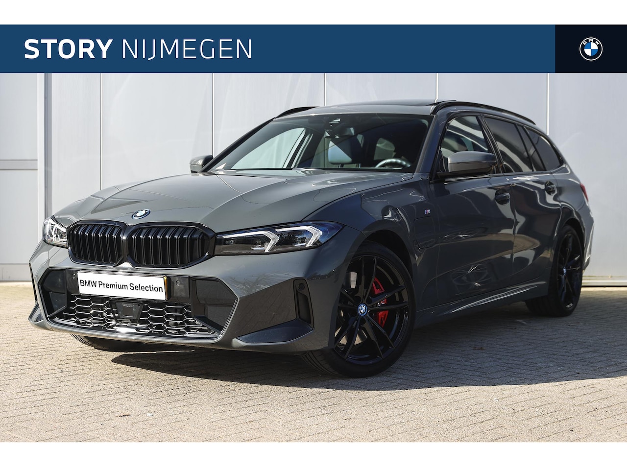 BMW 3-serie Touring - 320e High Executive M Sport Automaat / panoramadak / Trekhaak / Sportstoelen / Stoelverwar - AutoWereld.nl