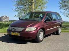 Chrysler Grand Voyager - 2.4i SE Luxe Rolstoel bus * apk 12-2026