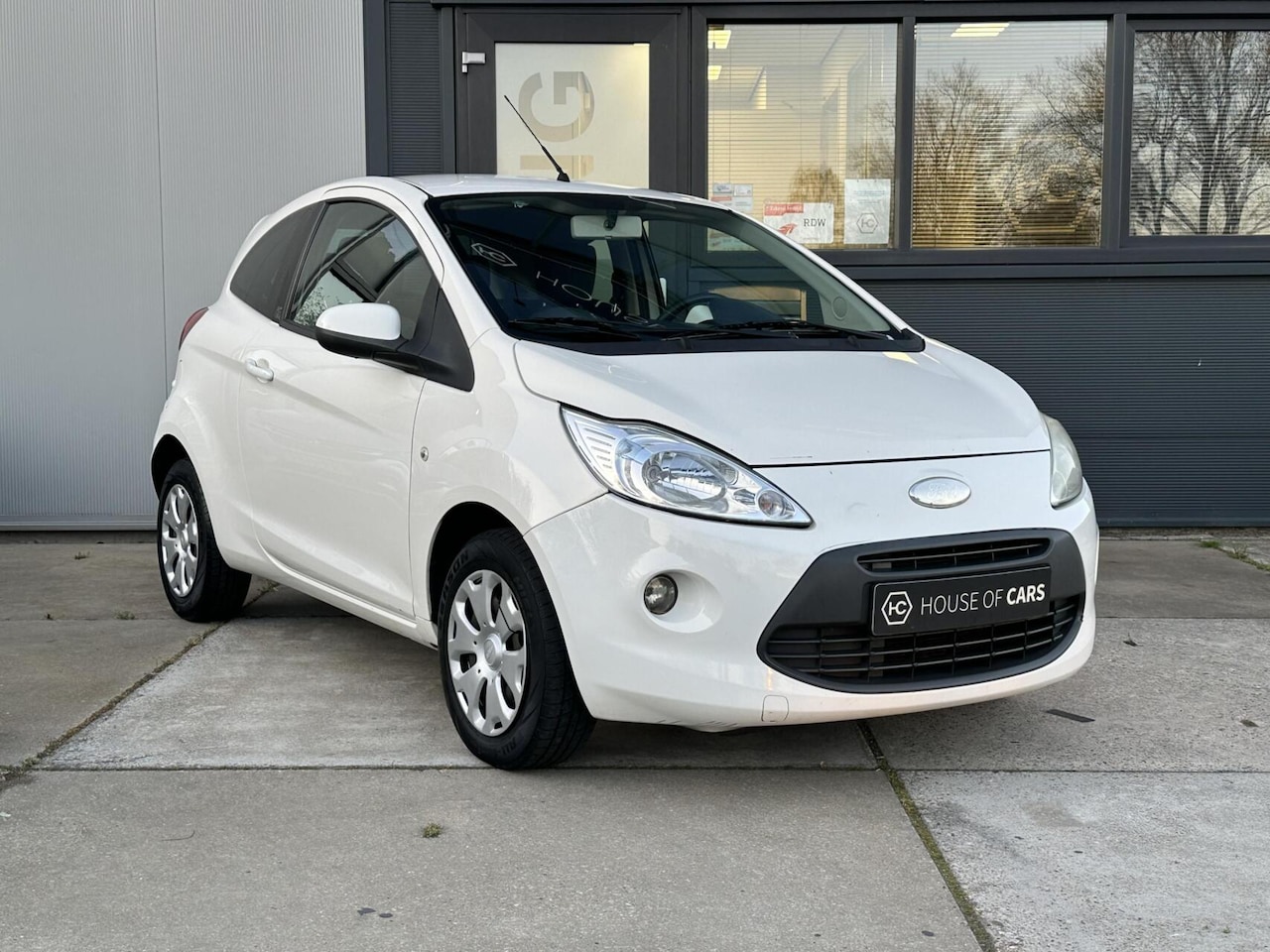 Ford Ka - 1.2 Titanium Airco Radio/CD/AUX - AutoWereld.nl