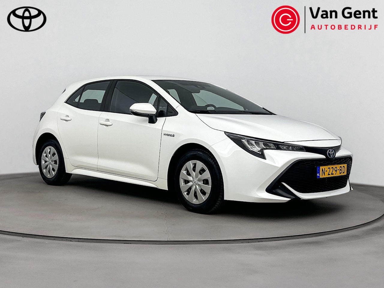 Toyota Corolla - 1.8 Hybrid Comfort | Apple Carplay / Android Auto | Adaptive Cruise | Clima | Camera | LED - AutoWereld.nl