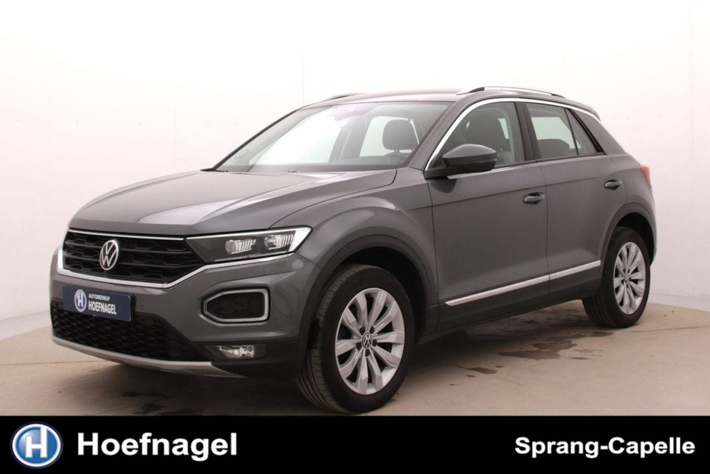 Volkswagen T-Roc - 1.5 TSI Sport | Trekhaak | Camera | Adaptive Cruise | Stoel-/Stuurverwarming | Digital Das - AutoWereld.nl