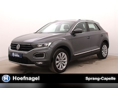 Volkswagen T-Roc - 1.5 TSI Sport | Trekhaak | Camera | Adaptive Cruise | Stoel-/Stuurverwarming | Digital Das