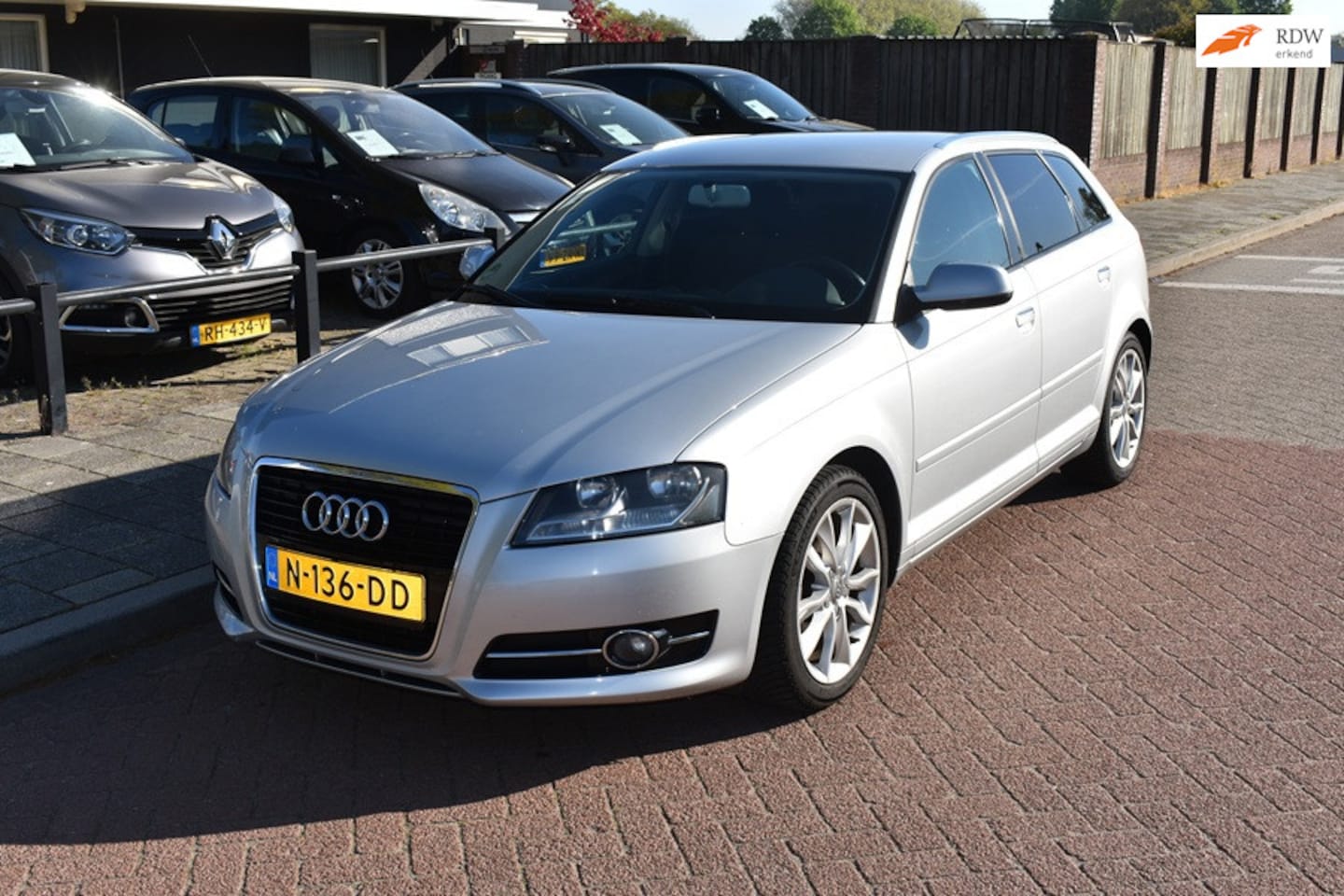 Audi A3 Sportback - 1.2 TFSI Ambition Pro Line Business 1.2 TFSI Ambition Pro Line Business - AutoWereld.nl