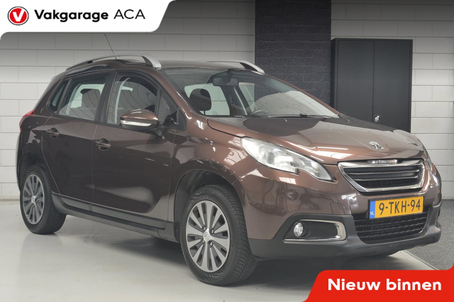 Peugeot 2008 - 1.2 VTi Active // AUTOMAAT // AIRCO // CRUISE CONTROLE // TREKHAAK // - AutoWereld.nl