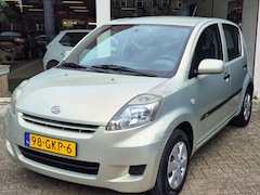 Daihatsu Sirion 2 - 1.3-16V Comfort