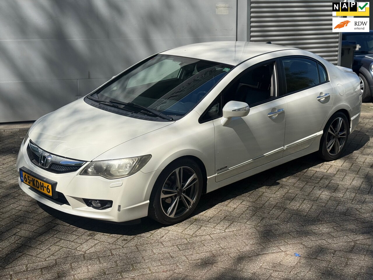 Honda Civic - 1.3 Hybrid / AUTOMAAT / NAP / LEDER INTR - AutoWereld.nl