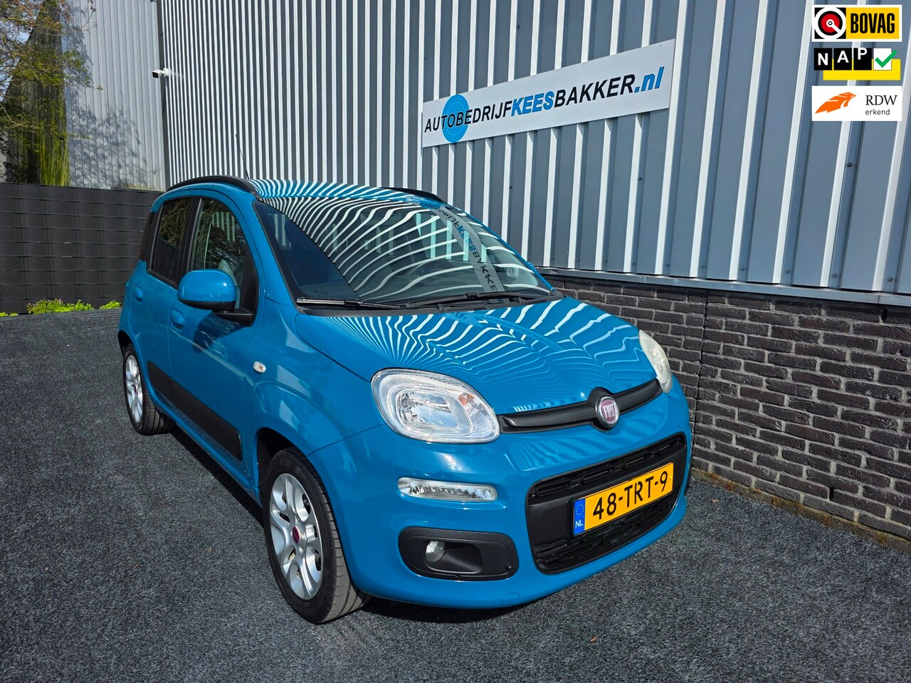 Fiat Panda - 0.9 TwinAir Lounge / Airco / Elektrische ramen - AutoWereld.nl