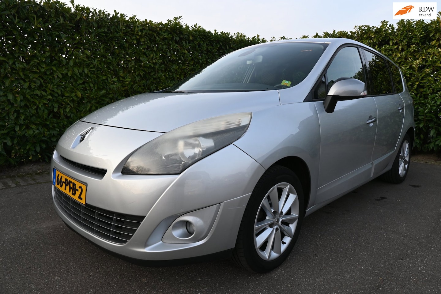 Renault Grand Scénic - 1.4 TCe Celsium 7persoons. - AutoWereld.nl