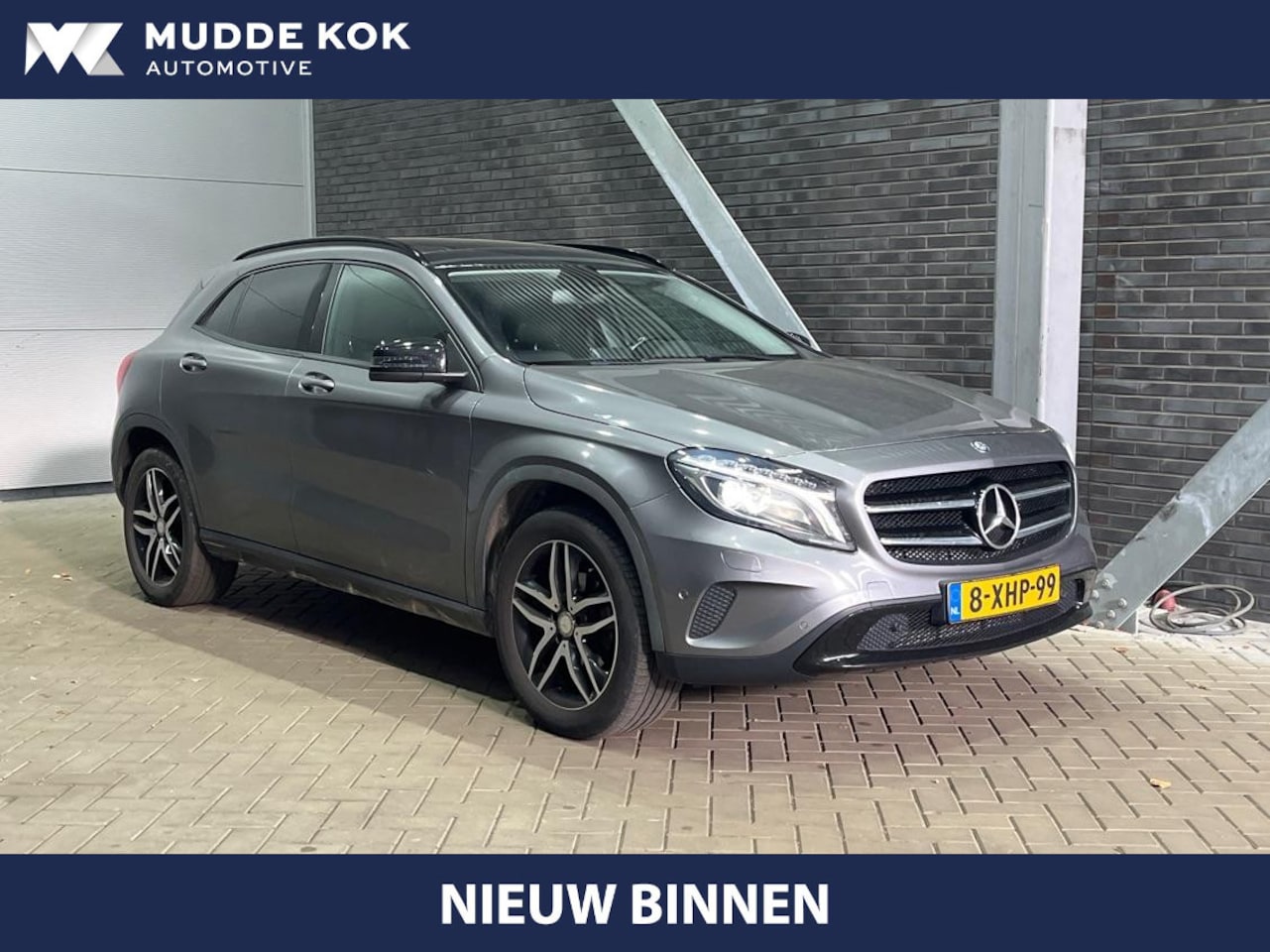 Mercedes-Benz GLA-Klasse - 200 Ambition Comfort | Automaat | Trekhaak | Panoramadak | Camera | Leder | 18 Inch | Geti - AutoWereld.nl