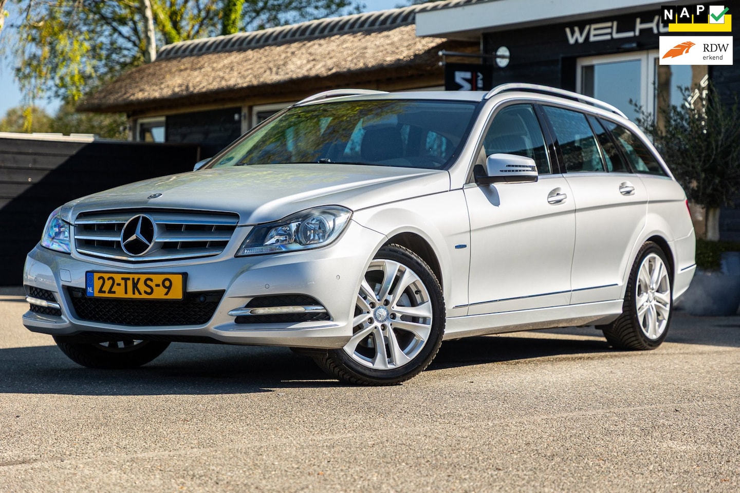 Mercedes-Benz C-klasse Estate - 180 Premium Edition I super netjes I automaat I - AutoWereld.nl