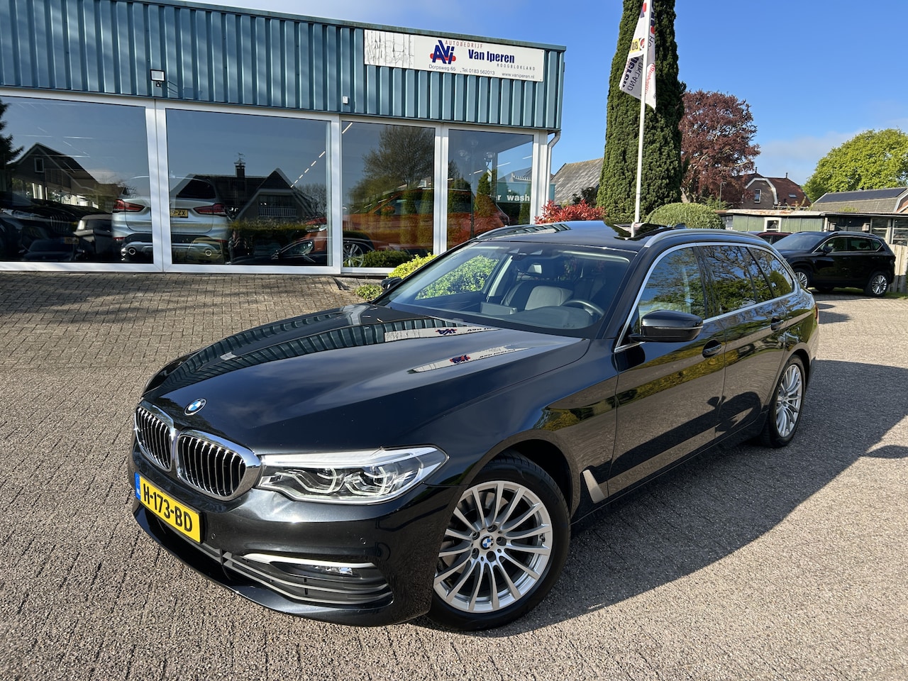 BMW 5-serie Touring - 520i High Executive Edition Panoramadak - AutoWereld.nl