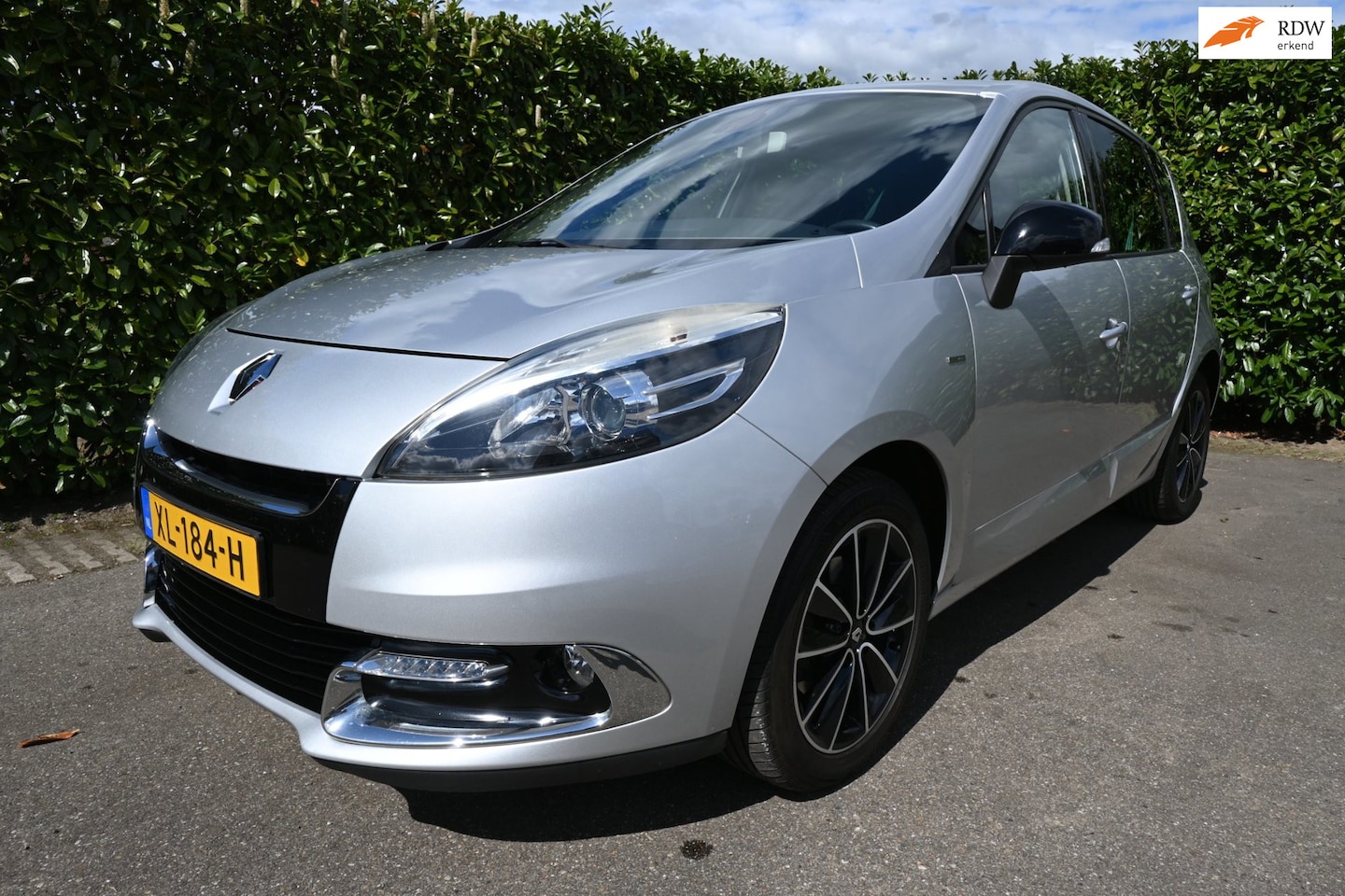 Renault Scénic - 1.2 TCe Bose 1.2 TCe Bose. - AutoWereld.nl