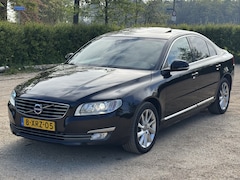 Volvo S80 - 2.0 D4 Summum *PANORAMA/LEDER/NAVI/XENON
