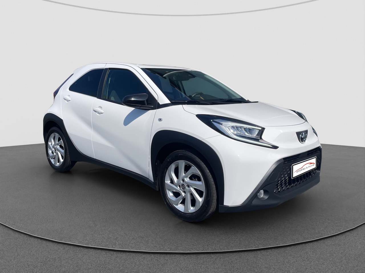 Toyota Aygo X - 1.0 VVT-i MT Play | Stoelverwarming | LED | Als nieuw! | - AutoWereld.nl