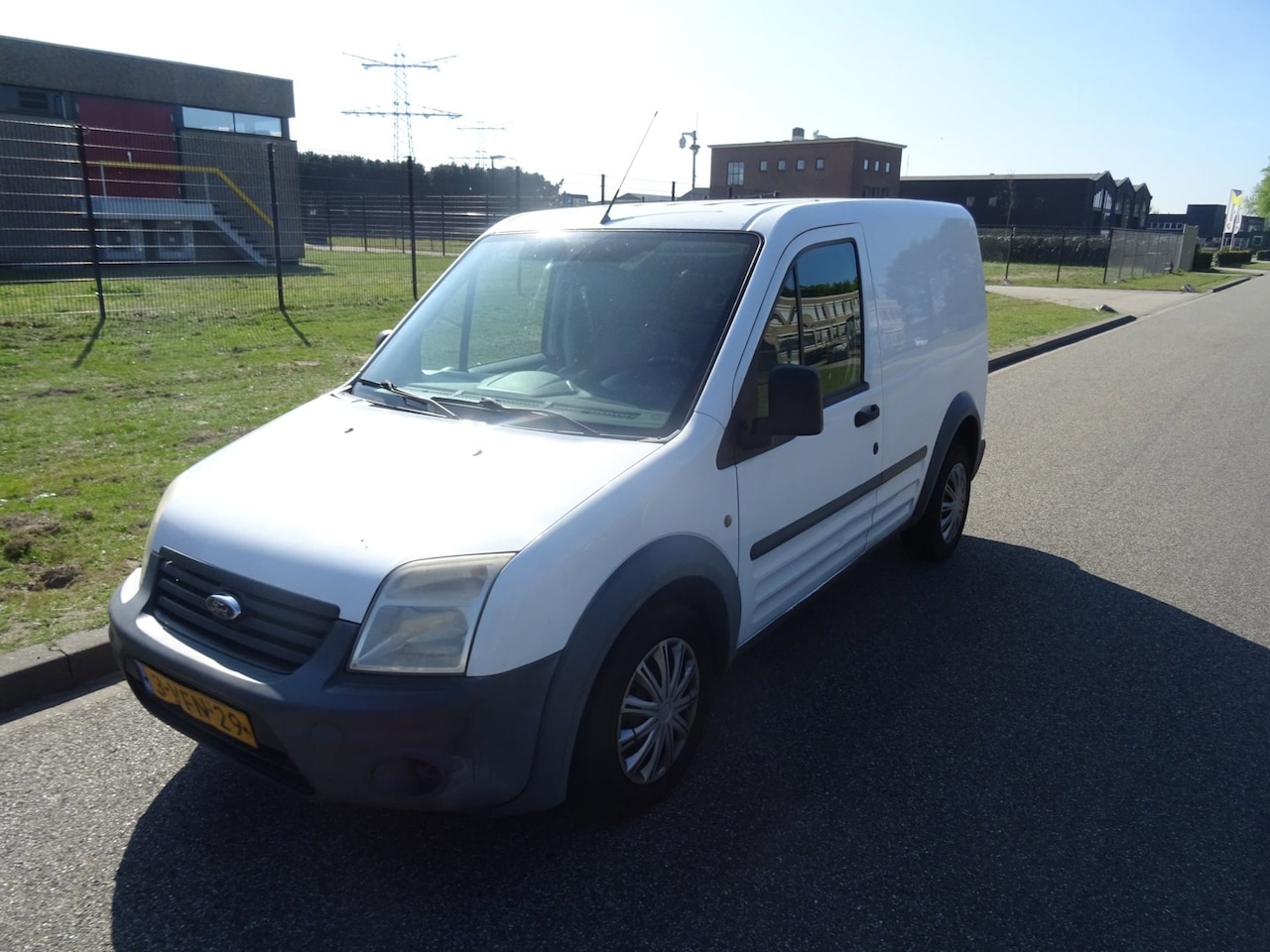 Ford Transit Connect - T200S 1.8 TDCi Ambiente T200S 1.8 TDCi Ambiente - AutoWereld.nl