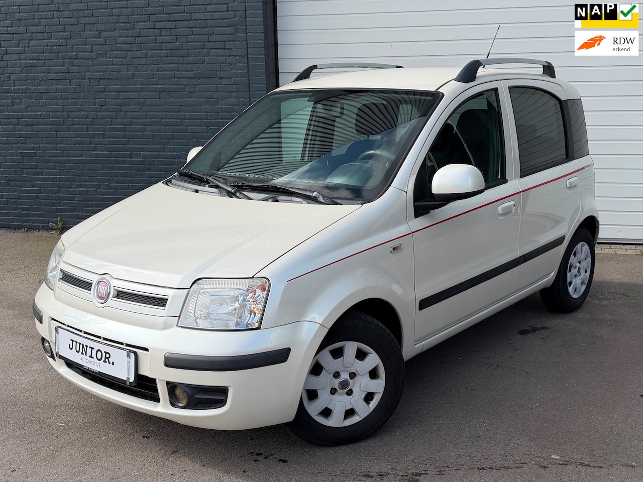 Fiat Panda - 1.2 Sempre AIRCO/RIEMVERVANGEN/LEDERSTUUR/5DEURS - AutoWereld.nl