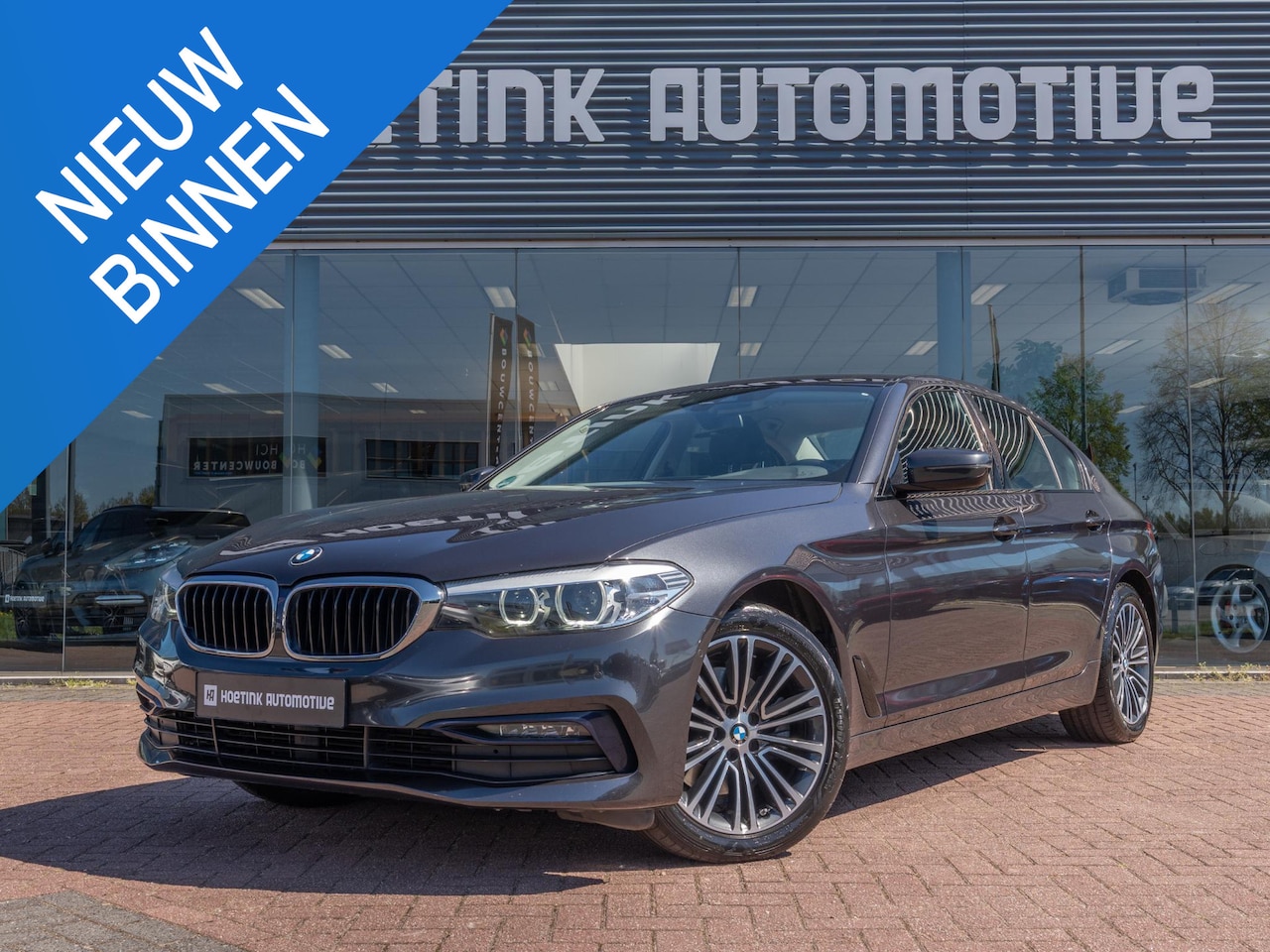 BMW 5-serie - 520d Corporate Executive | BTW | Camera | Stoelverwarming - AutoWereld.nl
