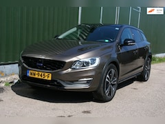 Volvo V60 Cross Country - 2.0 T5 Summum R-DESIGN, LEER, NAVIGATIE, CAMERA, TREKHAAK