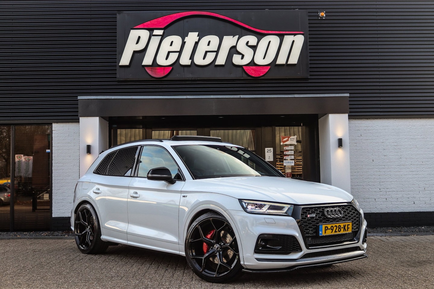 Audi SQ5 - 3.0 TFSI Quattro 400PK PANO RS B&O LUCHTVERING ACC - AutoWereld.nl