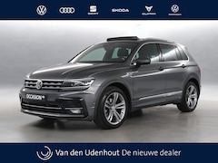 Volkswagen Tiguan - 1.5 TSI 150pkAutomaat Highline Business R / Panoramadak / Camera / LED