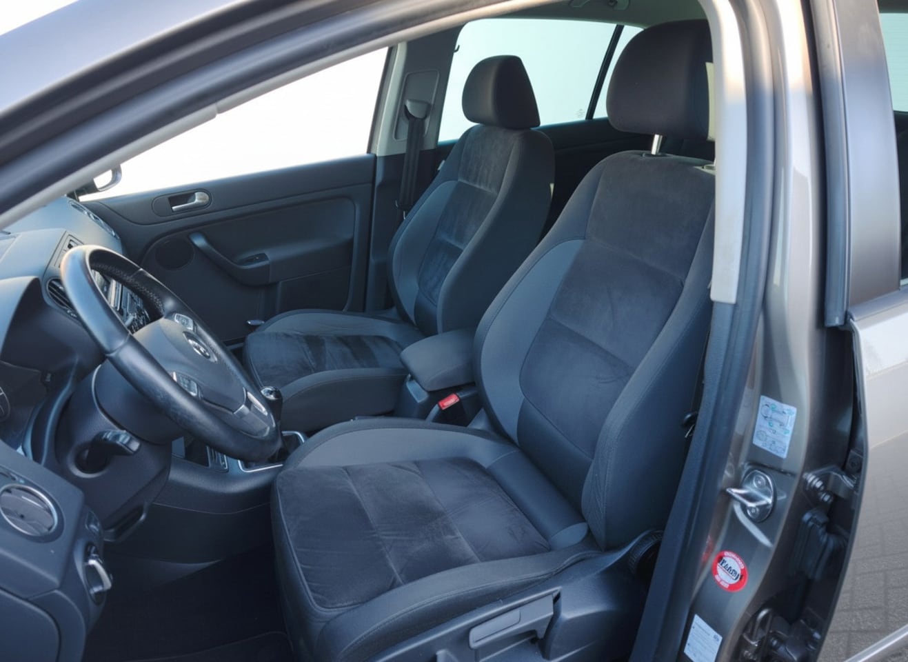 Volkswagen Golf Plus - 1.4 TSI Highline 1.4 TSI Highline, Trekhaak, Xenon, Clima, PDC, Cruise, lage KMS, NAP