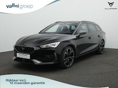 CUPRA Leon Sportstourer - 1.4 e-Hybrid 245 pk VZ | Kuisptoelen | Stuur-/stoelverwarming | Achteruitrijcamera | Adapt