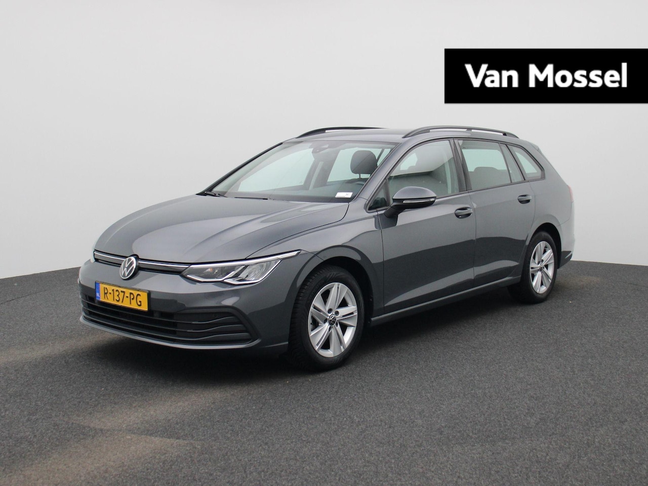 Volkswagen Golf Variant - 1.0 TSI Life Origineel Nederlands | 1e Eigenaar | Navigatie | Parkeersensoren | Digitale C - AutoWereld.nl