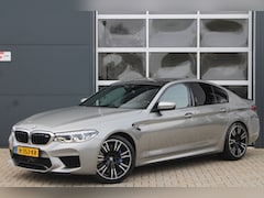 BMW M5 - 4.4 V8 600pk | B&W | 360 | Carbon| ACC | HUD | Soft Close