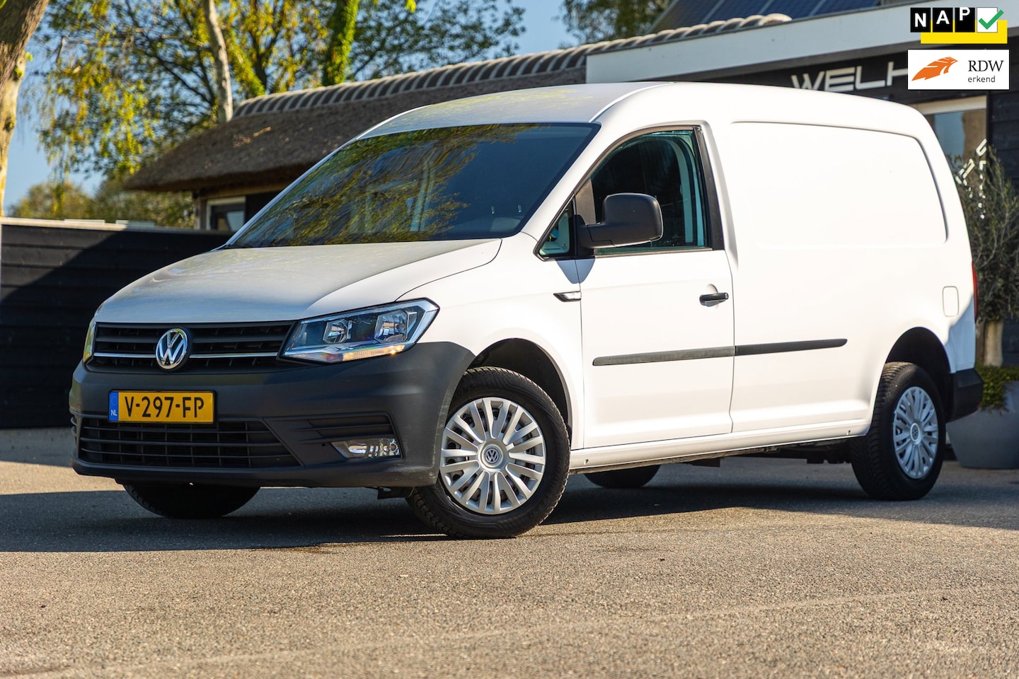 Volkswagen Caddy Maxi - 2.0 TDI L2H1 BMT Highline I klep I Cruise I Clima I NAP I BTW I - AutoWereld.nl