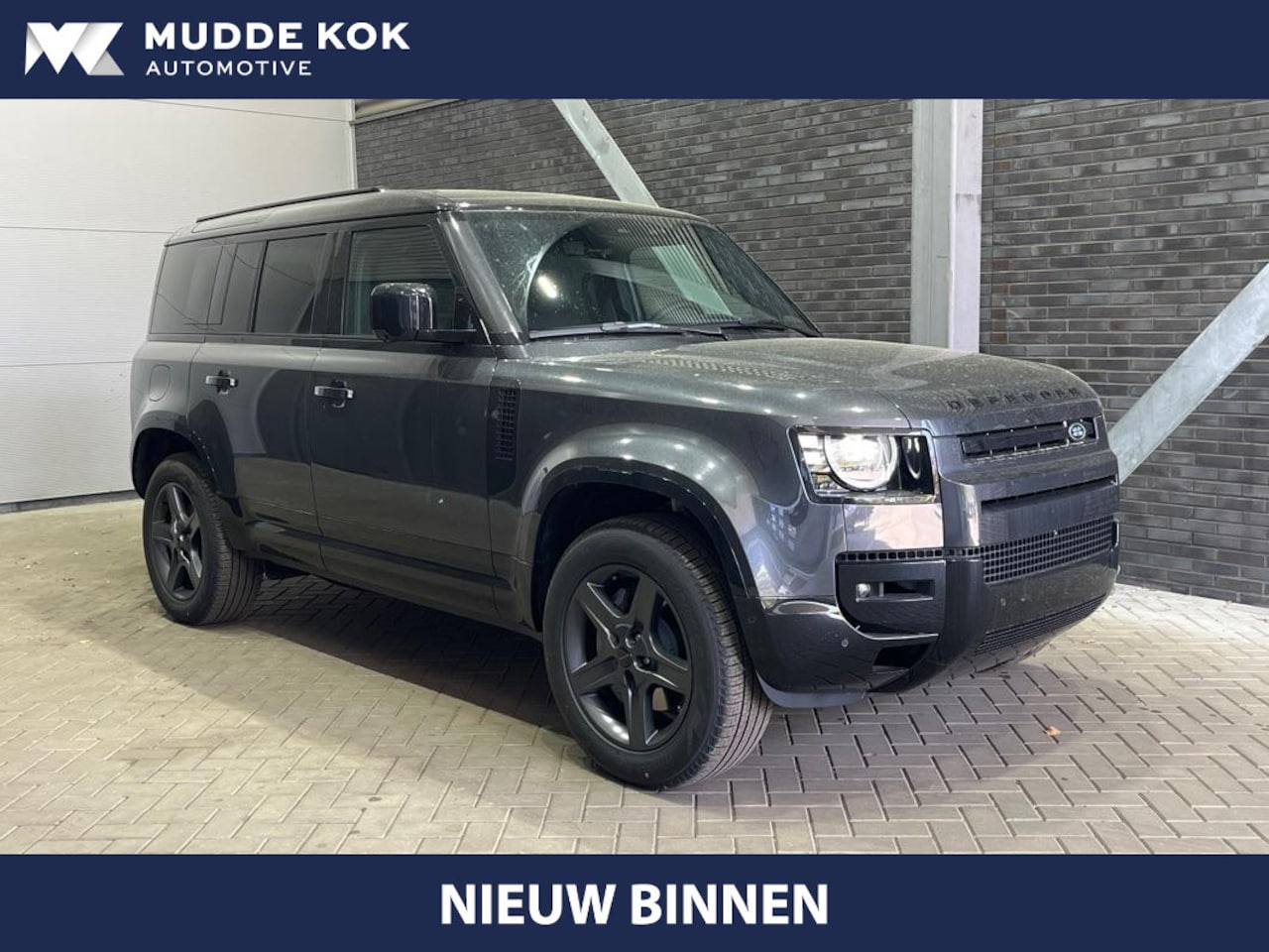 Land Rover Defender 110 - P300e X-Dynamic SE | FACELIFT | ACC | Panoramadak | ClearSight | Stoel+Stuurverwarming | T - AutoWereld.nl