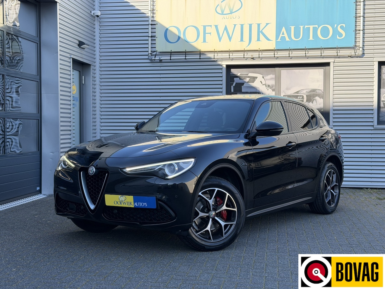 Alfa Romeo Stelvio - 2.0 T AWD B-Tech Leder Memory Led CarPlay - AutoWereld.nl