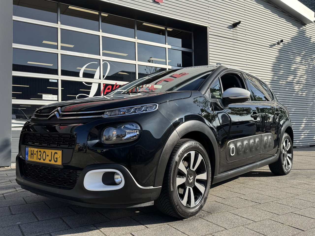 Citroën C3 - 1.2 PureTech S&S Feel - Navigatie / Apple Carplay I LED I PDC I Sport velgen I Comfort pak - AutoWereld.nl