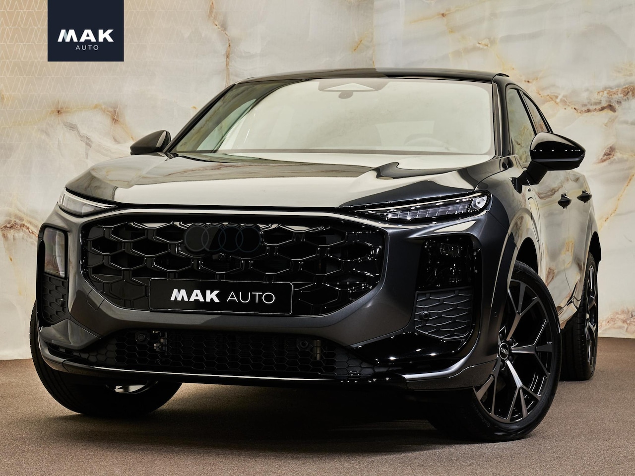 Audi Q3 Sportback - E-Hybrid S Edition, pano, tr.haak, 20", Sonos, LED-kopl., memory, HUD, 360 camera, ACC, pr - AutoWereld.nl