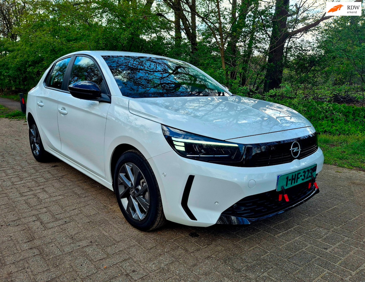 Opel Corsa - 1.2 Turbo edition . Camera . Apple carplay - AutoWereld.nl