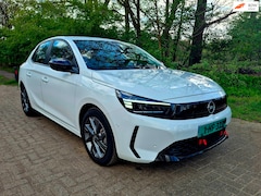 Opel Corsa - 1.2 Turbo edition . Camera . Apple carplay