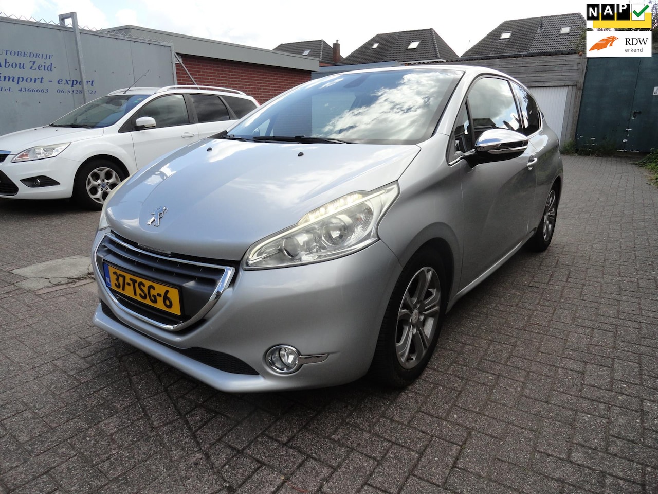 Peugeot 208 - 1.6 VTi SPORT (KM 59400 NAP AIRCO) NIEUWSTAAT - AutoWereld.nl